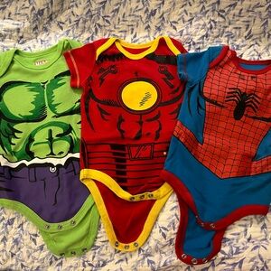 Marvel Red and Blue Spider-Man Infant Bodysuit 3-6 mo size